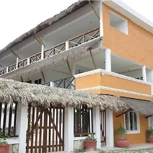 Holmar Isla Holbox