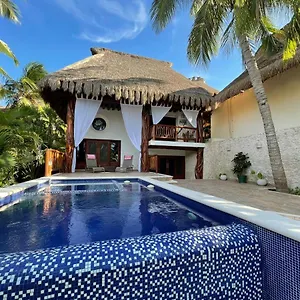 Casa Pirata Isla Holbox
